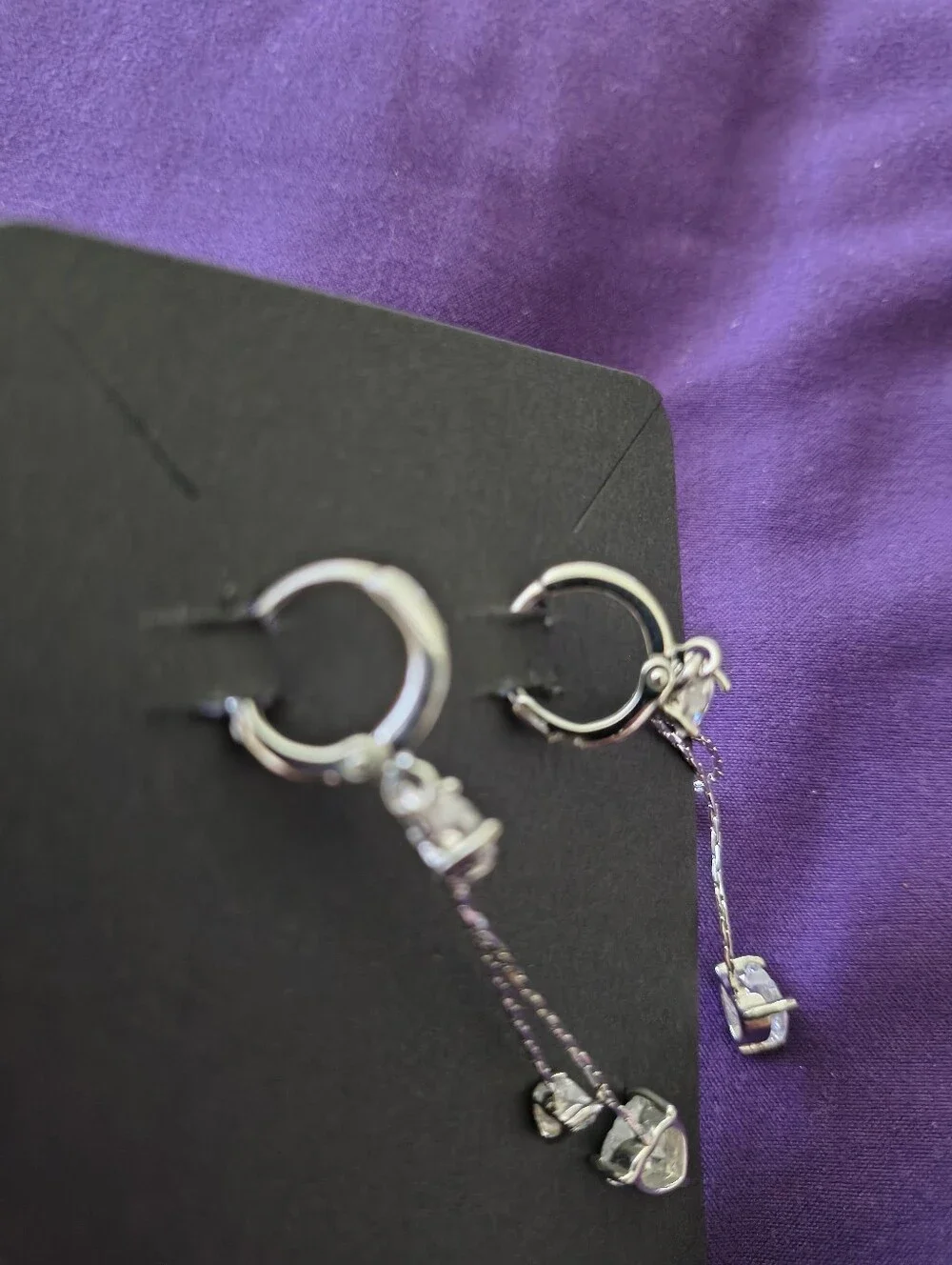Very Nice  YSX Silver Plated CZ Heart Dangle Chandelier Earrings. Estate Find